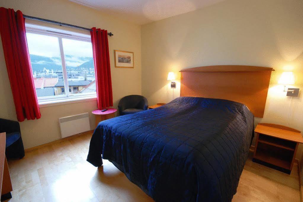 Skansen Hotel ทรอมโซ ภายนอก รูปภาพ